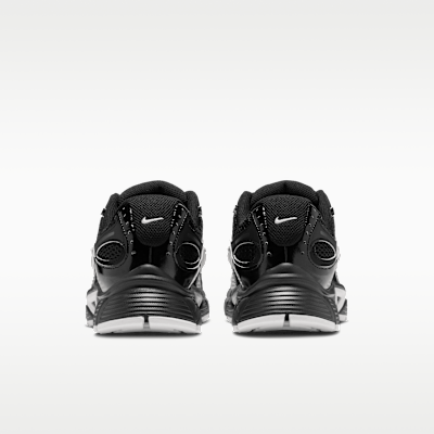 Nike V5 RNR Women's Shoes with Reflective Accents