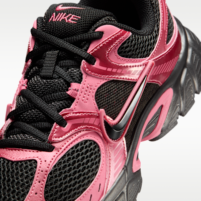 Nike V5 RNR Women's Shoes with Reflective Accents