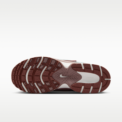Nike V5 RNR Women's Shoes with Reflective Accents