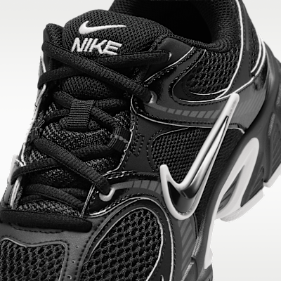 Nike V5 RNR Women's Shoes with Reflective Accents