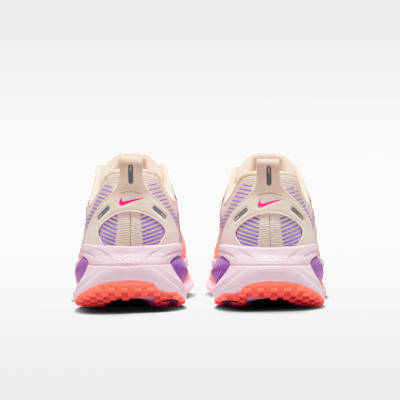 Nike Vomero 18 Women's Road Running Shoes (Wide)