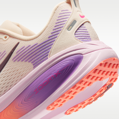 Nike Vomero 18 Women's Road Running Shoes (Wide)