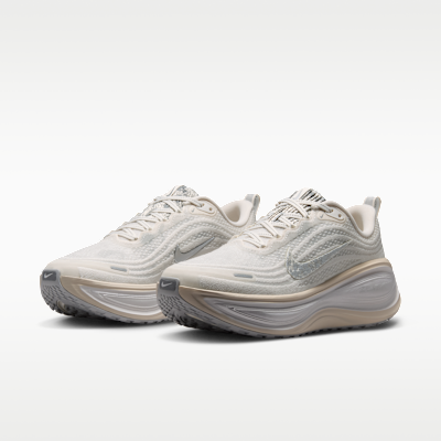Nike Vomero Plus SE Women's Road Running Shoes