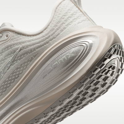 Nike Vomero Plus SE Women's Road Running Shoes