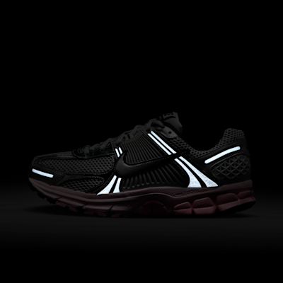 Nike Zoom Vomero 5 Women's Shoes