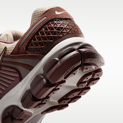 Nike Zoom Vomero 5 Women's Shoe with Reflective Accents