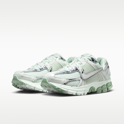 Nike Zoom Vomero 5 Women's Shoes