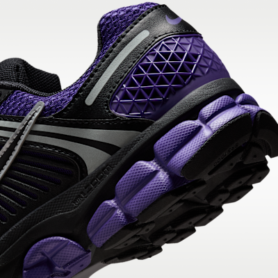 Nike Zoom Vomero 5 Women's Shoes with Reflective Accents
