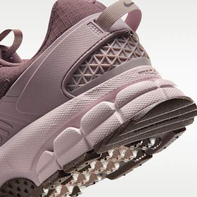 Nike Zoom Vomero Roam Women's Winterized Shoes