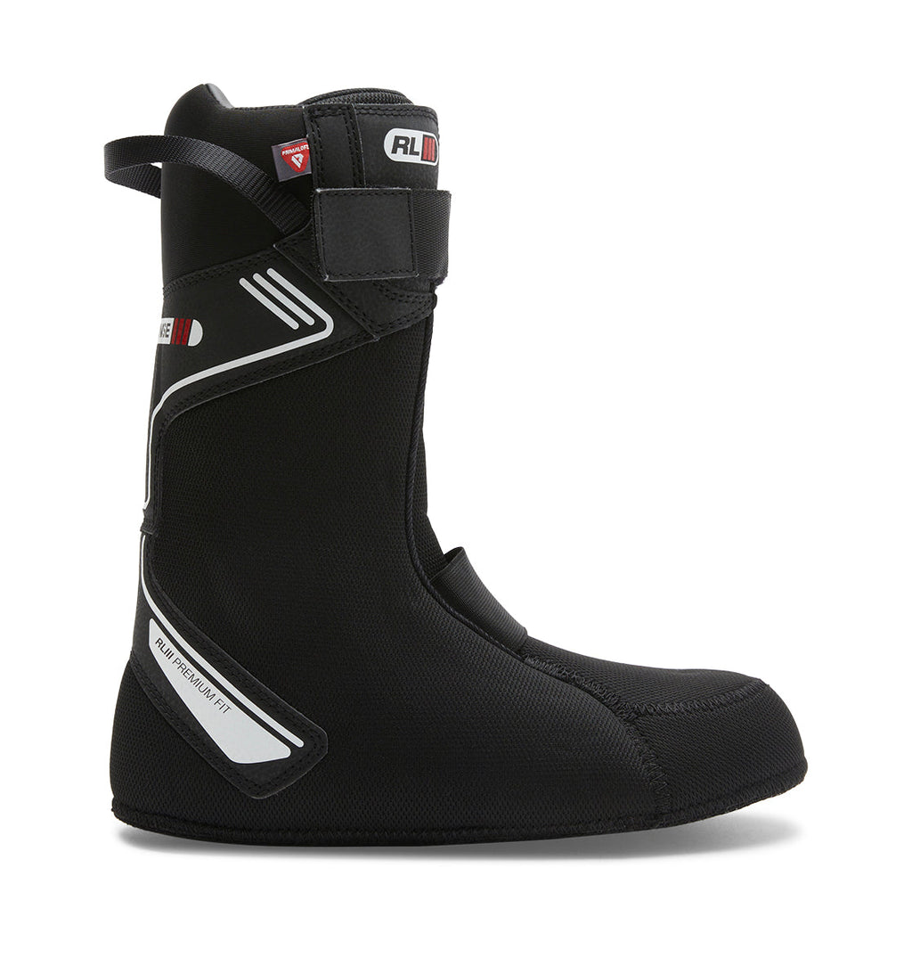 A men’s Judge BOA® snowboard boot liner by DC Shoes, in black with white and red accents, is displayed in profile against a white background. The liner features a high ankle and reinforced sections for enhanced support and comfort, engineered to integrate seamlessly with the Dual Zone BOA® Fit System.
